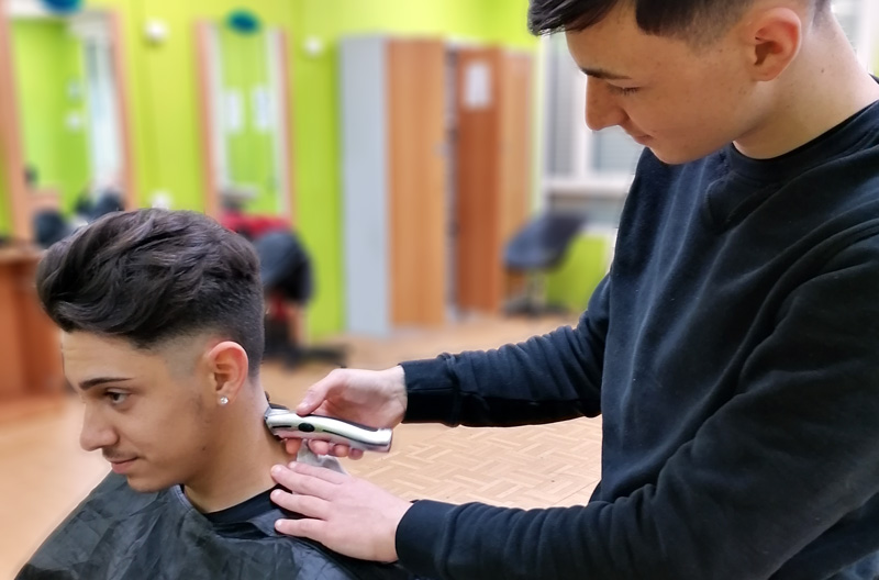 Corso gratuito Hair Stylist - Acconciatura Uomo